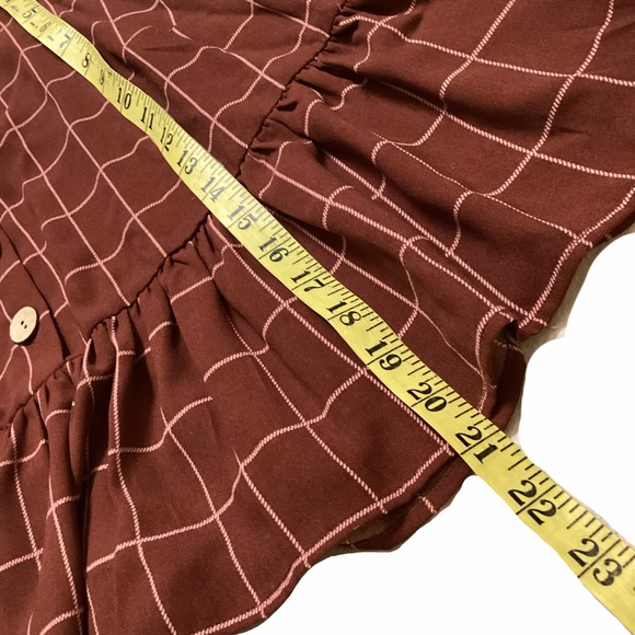 NWT LC Lauren Conrad Cropped Ruffled Button Top - Picture 5 of 5